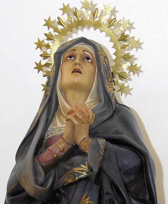 Imagen de la Virgen de los Dolores en la Parroquia de Santa María Magdalena de Burguillos de Toledo